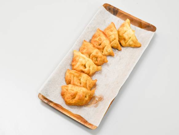 Fried Dumplings (7 pcs)