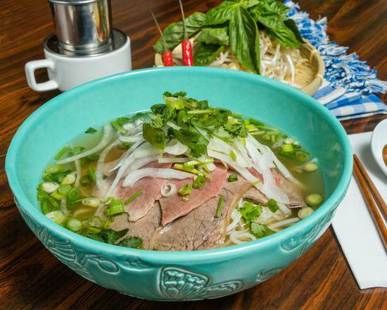 5. Phở Tái Nạm