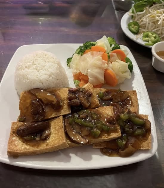 32.Cơm Đậu Hủ Xả Ớt