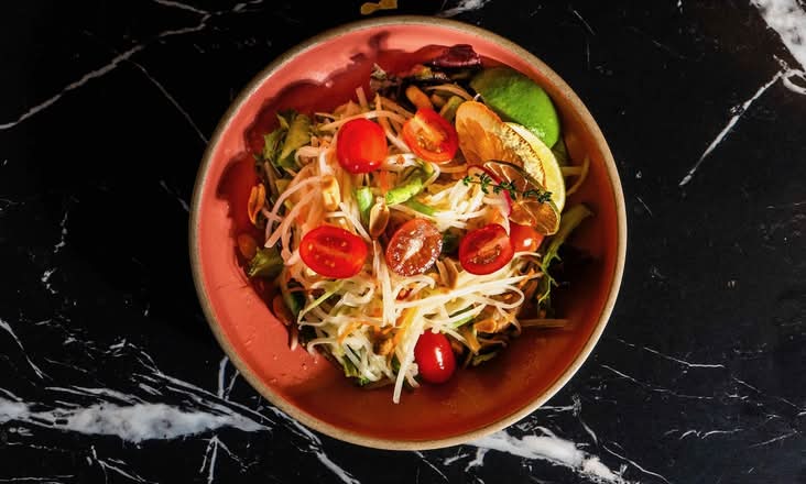 Papaya Salad (SOM TUM)