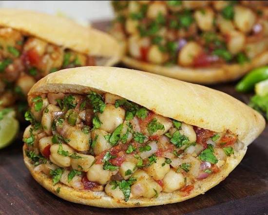 Chole Kulche