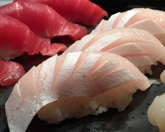 Yellow Tail (Hamachi) Sushi