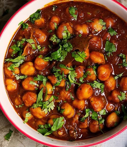 Amritsari Cholle