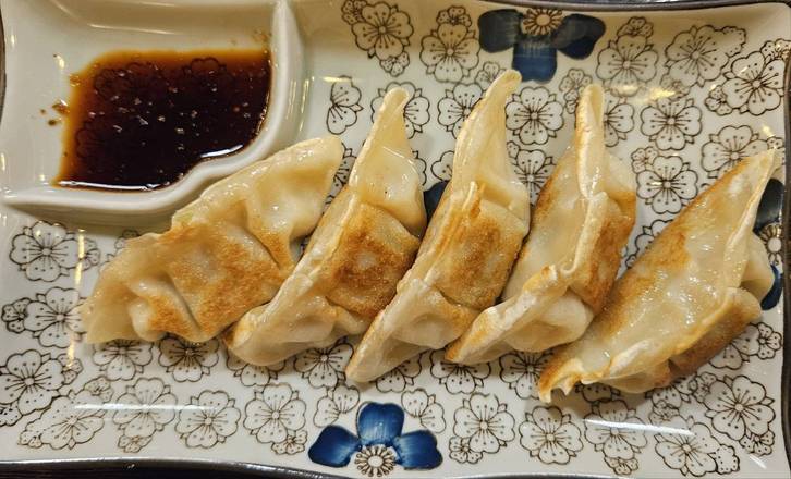 Pan-Fried Gyoza (5 pcs)
