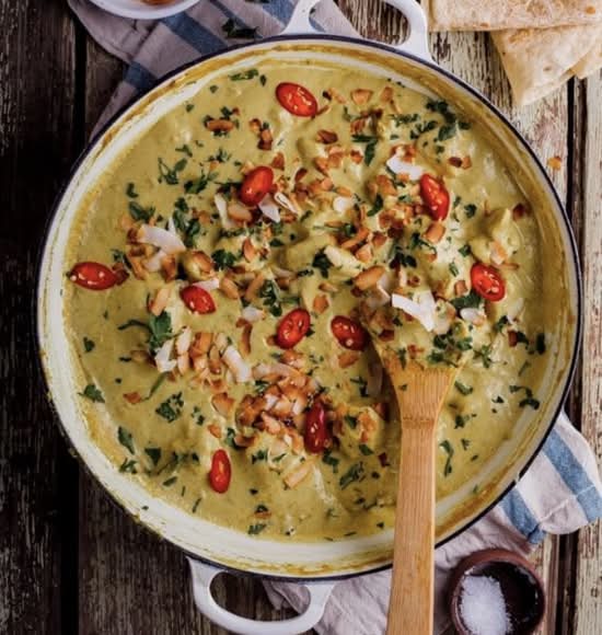 Kerala Style Creamy Chicken Curry