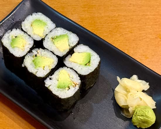 Avocado Maki (6pcs)