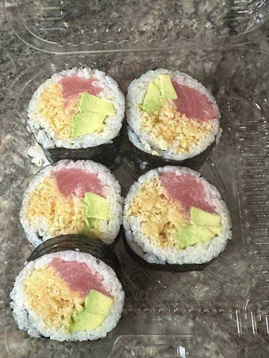 56. Futomaki de thon épicé / Spicy Tuna Futomaki