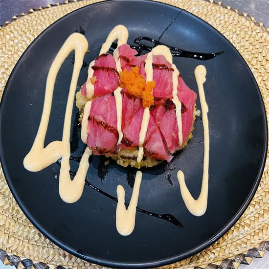 Spicy Tuna Sushi Pizza