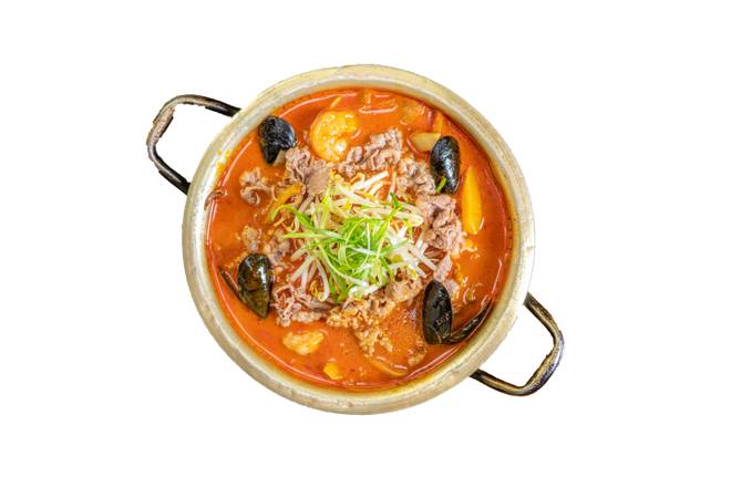 Spicy Seafood Soup 해물짬뽕