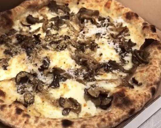 Funghi Pizza