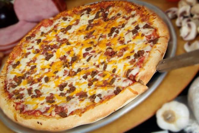 Bacon Double-Cheeseburger Pizza