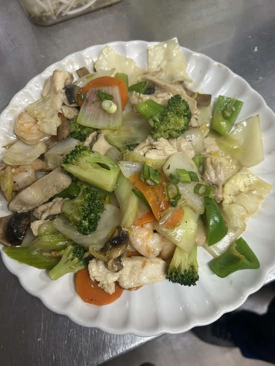 D3. Stir-Fried Pork & Vegetables