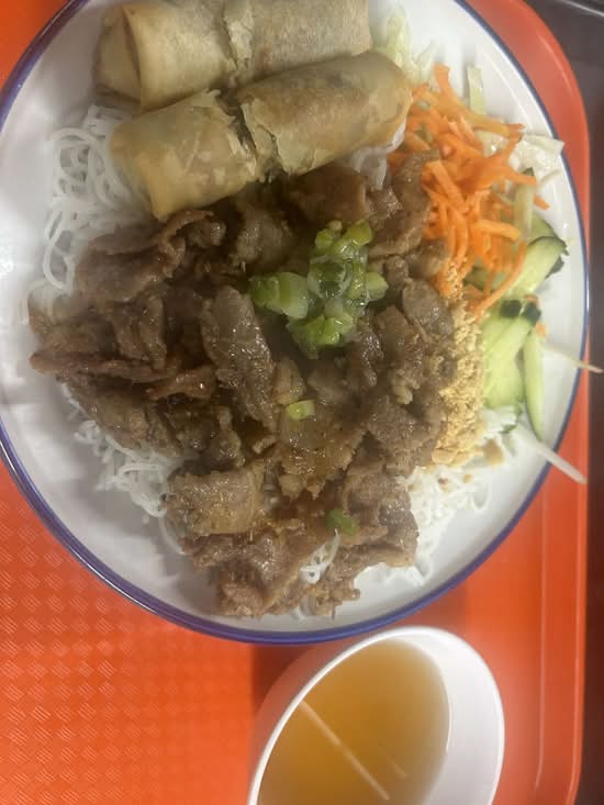 K2. Saute Beef Vermicelli Noodle (Bún bò)_Gluten Free