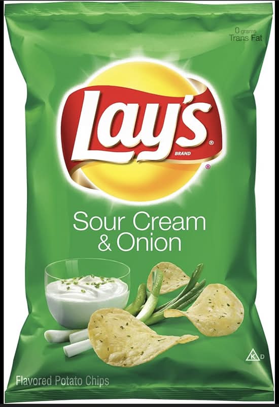 Lay's Sour Cream and Onion (220g)