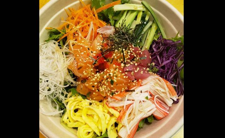 Spicy Sashimi Salad Bowl