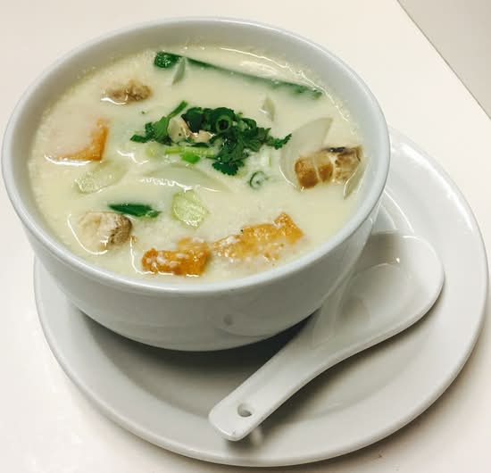 Thai Coconut Soup (Tom Kha Gai)