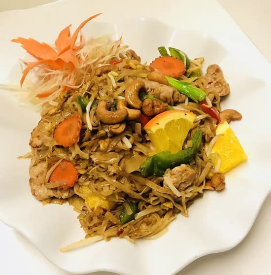 Cashew Nut Noodle Stir Fry