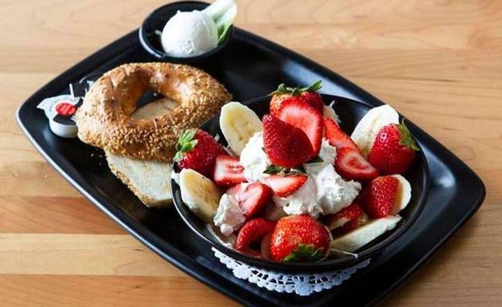 Yogourt aux fraises et bananes / Yogurt Strawberry and Banana
