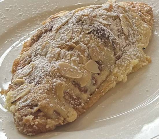 Croissant - amandes