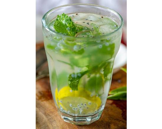 Lemonade with Gond Katira  (Punjabi Style)