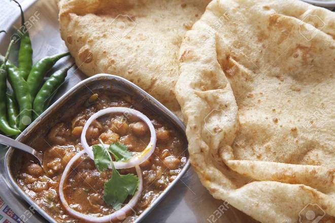 Chole Bhature (plate)
