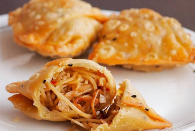 noodle samosa