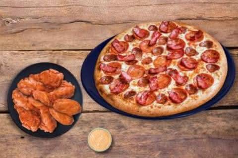 Medium Pizza, 16 Wings, 1 Dip