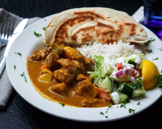 Willies Famous Chicken Curry