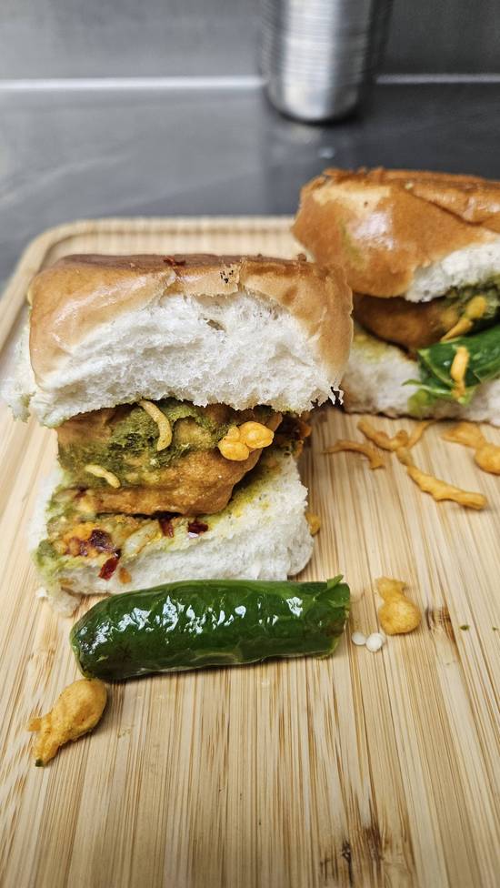 Vada Pav Spicy