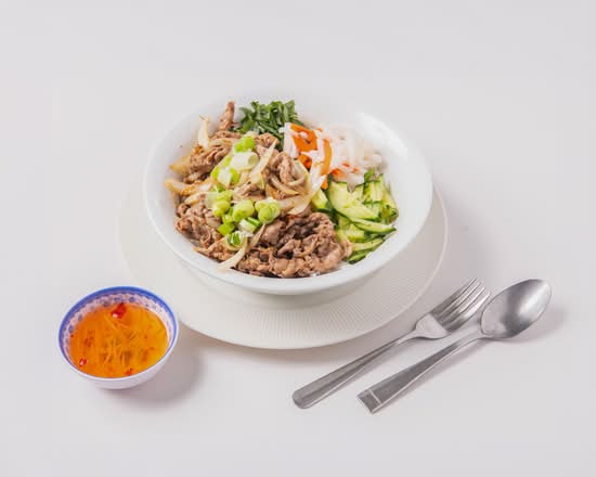 42. Lemongrass Beef Vermicelli Bowl (Bún Bò Xào)