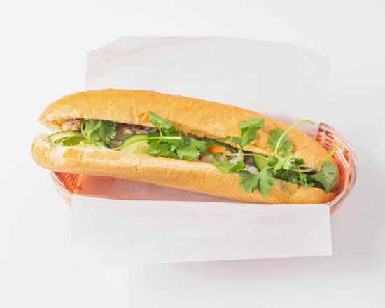 67. Chicken Sub (Bánh Mì Gà)