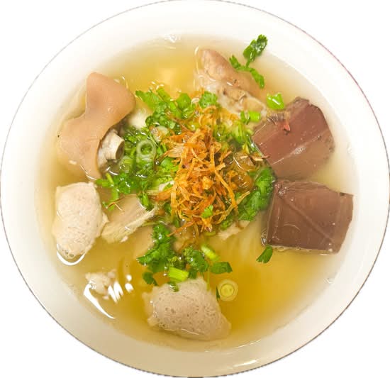 44. Pork Hock Tapioca Noodle Soup (Bánh Canh Giò Heo)