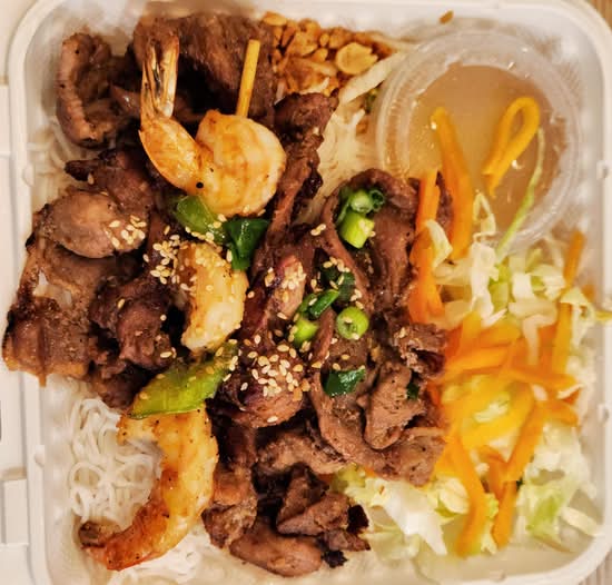 70. Veggie Marinated Prawn and Grilled Lemongrass Pork Slices (Bun tom thit nuong)