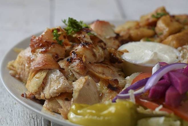 Assiette Shish Taouk (Poulet) / Shish Taouk Platter (Chicken)