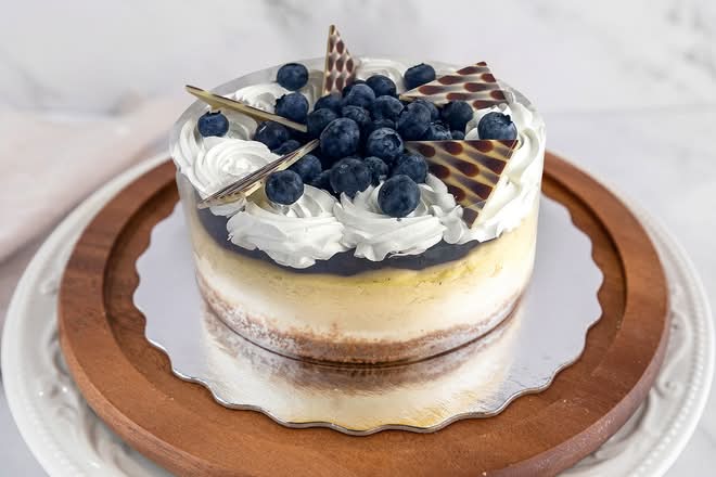 Blueberry Cheesecake 6"