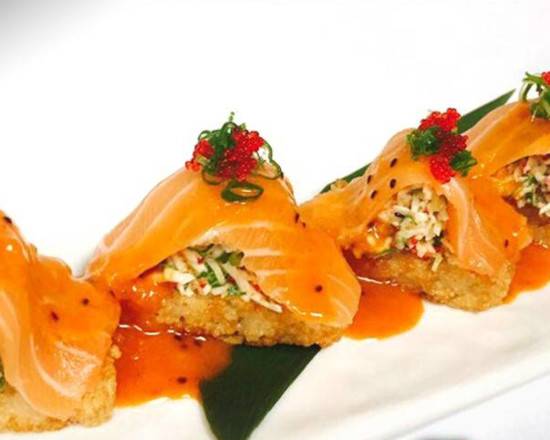 Sexy Salmon Roll