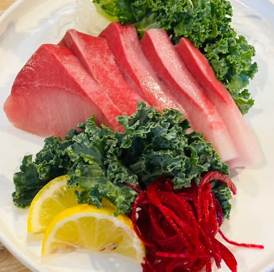 Yellowtail (Hamachi) Sashimi (5 Pcs)