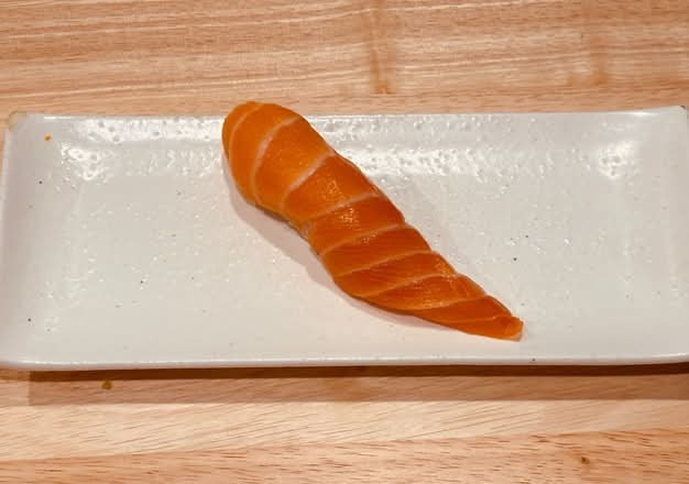 Salmon Nigiri Sushi (1 Pc)