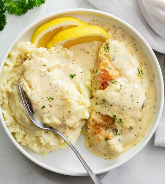 HERB-CREAM CHICKEN SUPREME