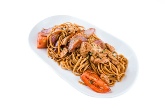 Chicken Linguine Stir Fry (Tallarin Saltado de Pollo)