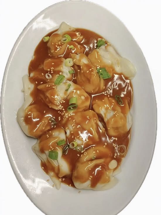 Dumplings avec sauce d'arachide - Grand / Peanut Butter Sauce Dumplings-Large 麻酱炒手(大份)