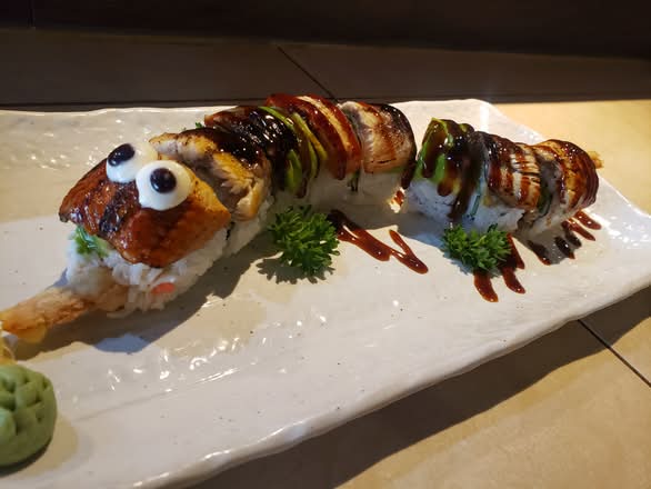 Dragon Roll