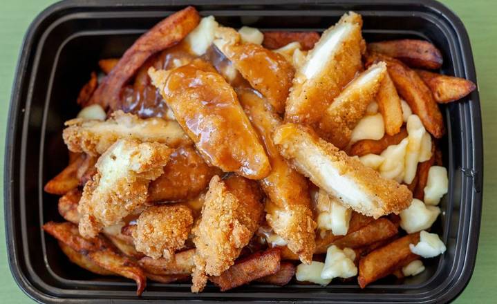POUTINE CRISPY CHICKEN