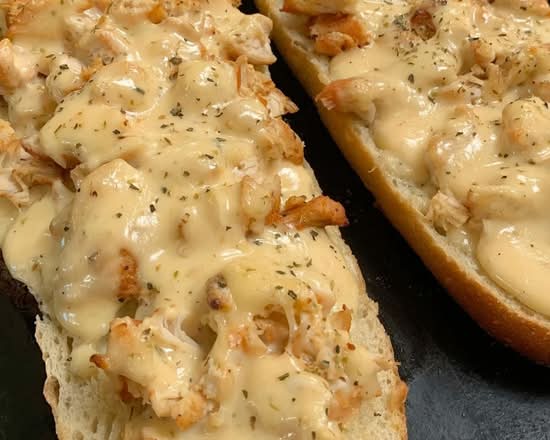 Garlic Parmesan Chicken Alfredo Bread