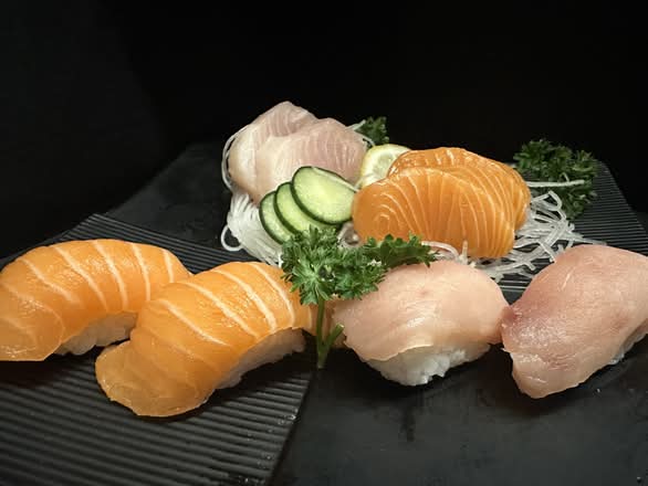 Sushi Sashimi Combo A