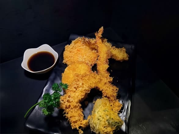 Appetizer Tempura (6 pcs)