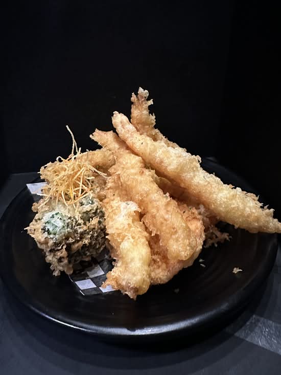 Assorted Tempura (12 pcs)
