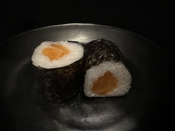 Salmon Maki