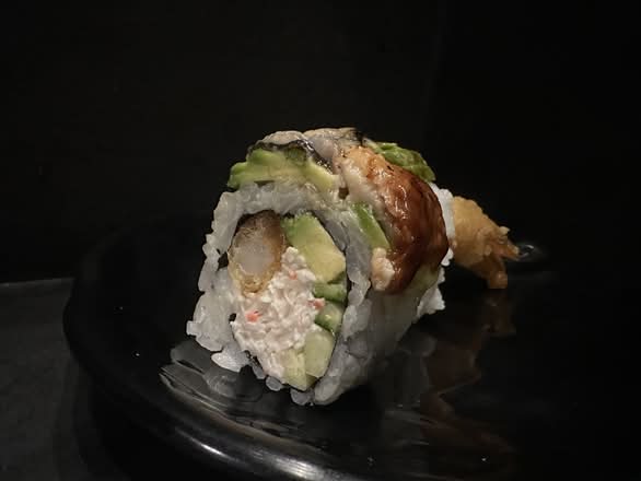 Black Q Dragon Roll