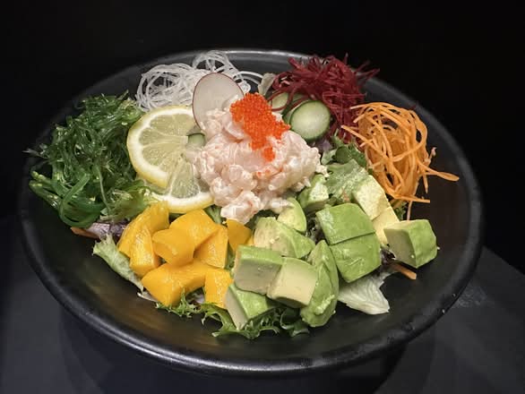Chopped Scallop Poke Bowl